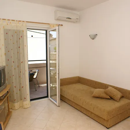 Apartment 4198c